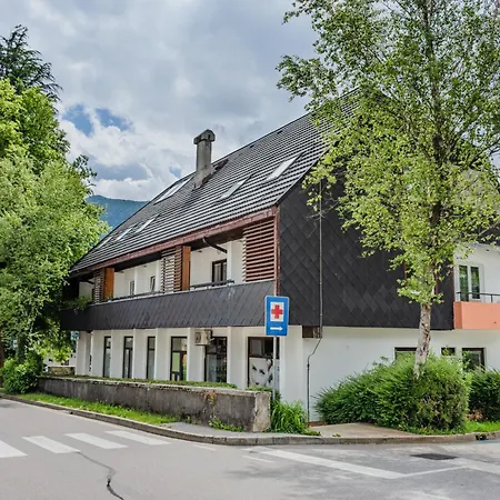 Stella With Two Bedrooms & Free Parking Spot Appartement Bovec