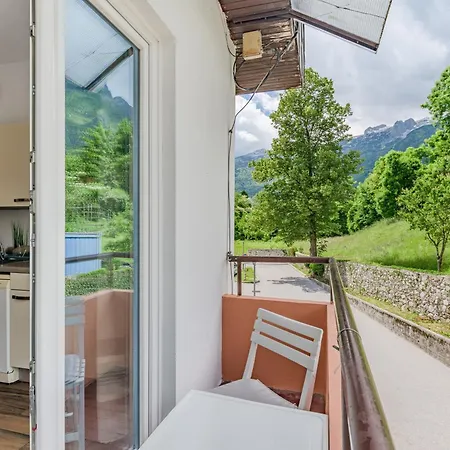 Stella With Two Bedrooms & Free Parking Spot Daire